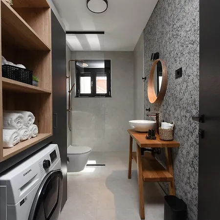 Luxury Feel Good House By The Sea With The Pool Ždrelac