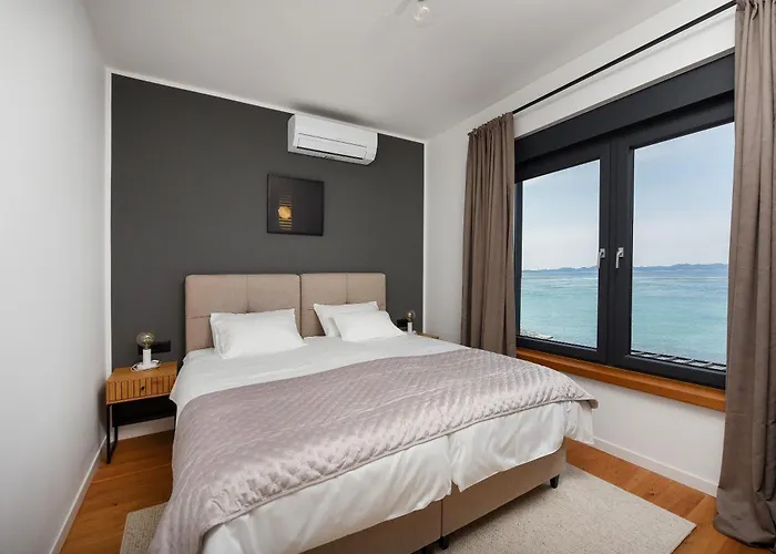 New Luxury Feel Good House By The Sea Ždrelac