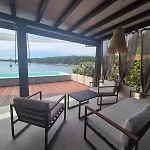 New Luxury Feel Good House By The Sea