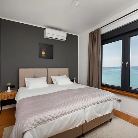 New Luxury Feel Good House By The Sea Ždrelac