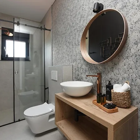 Villa Luxury Feel Good House By The Sea With The Pool Ždrelac
