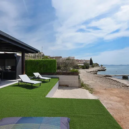 ヴィラ New Luxury Feel Good House By The Sea *