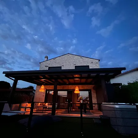 New Luxury Feel Good House By The Sea Ždrelac