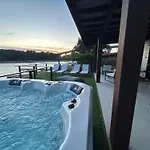 Βίλα New Luxury Feel Good House By The Sea Ždrelac