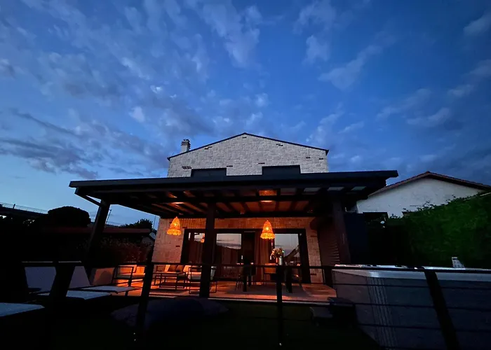 New Luxury Feel Good House By The Sea Ждрелац